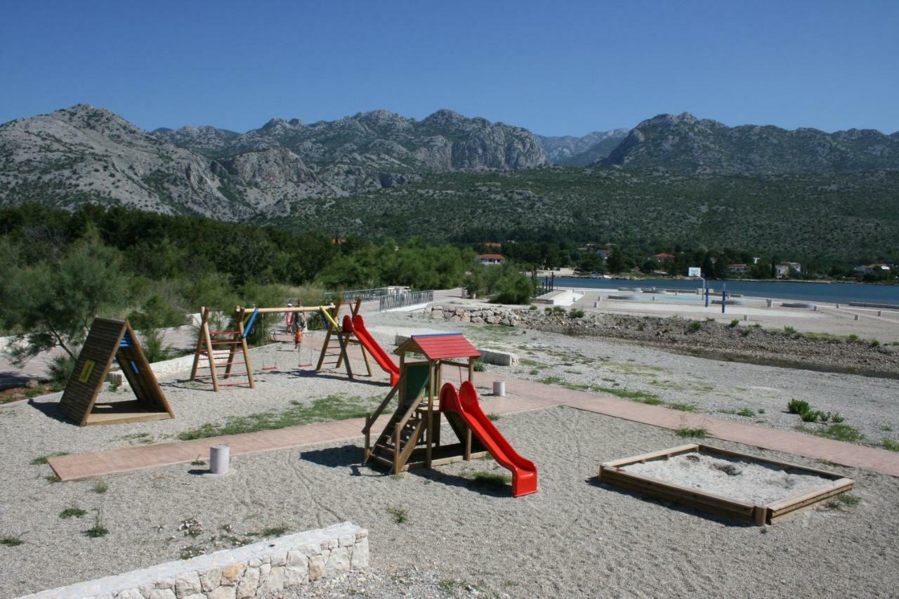 Mobile Homes Katinka, Starigrad Paklenica, Croatia Екстер'єр фото