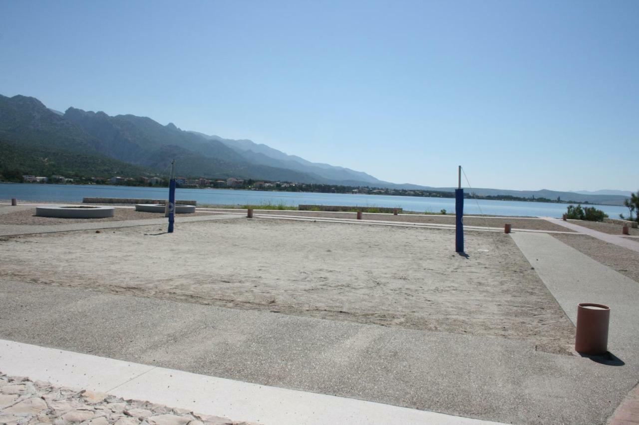 Mobile Homes Katinka, Starigrad Paklenica, Croatia Екстер'єр фото