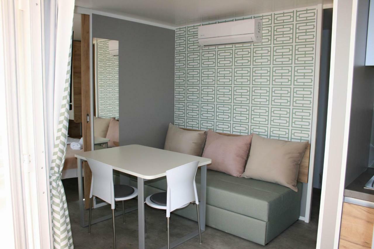 Mobile Homes Katinka, Starigrad Paklenica, Croatia Екстер'єр фото